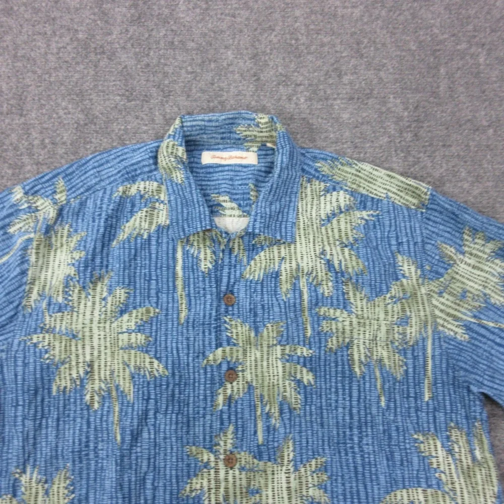 Tommy Bahama Shirt Mens L Blue Silk Floral Short Sleeve‎ Button Front Casual